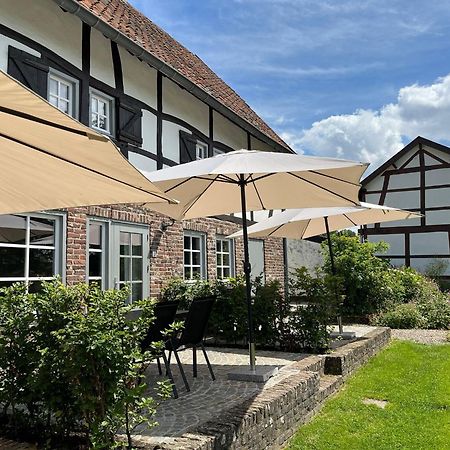 Vakantiewoningen 'Hoeve De Witte Olifant' Noorbeek Esterno foto
