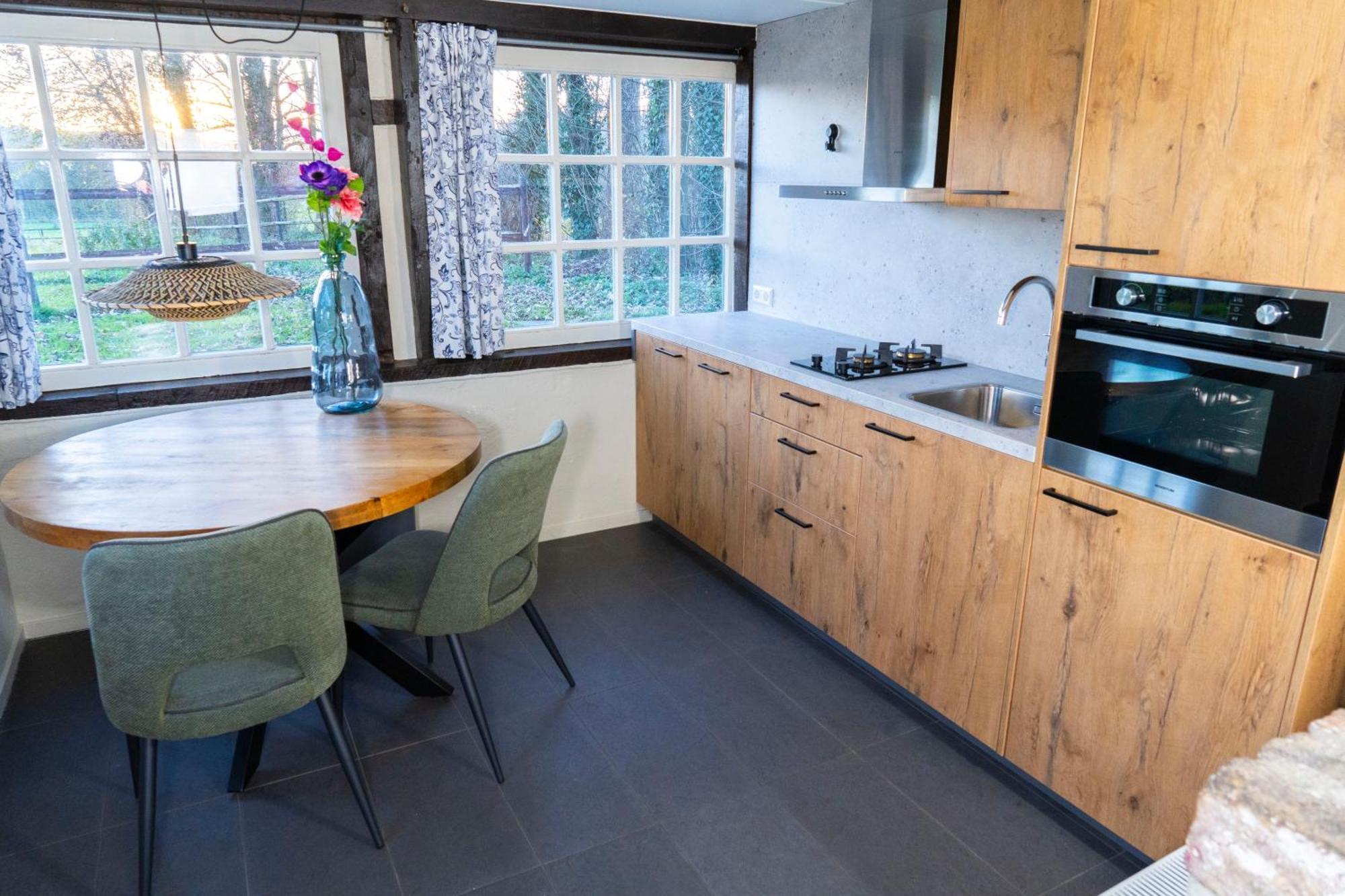 Vakantiewoningen 'Hoeve De Witte Olifant' Noorbeek Esterno foto
