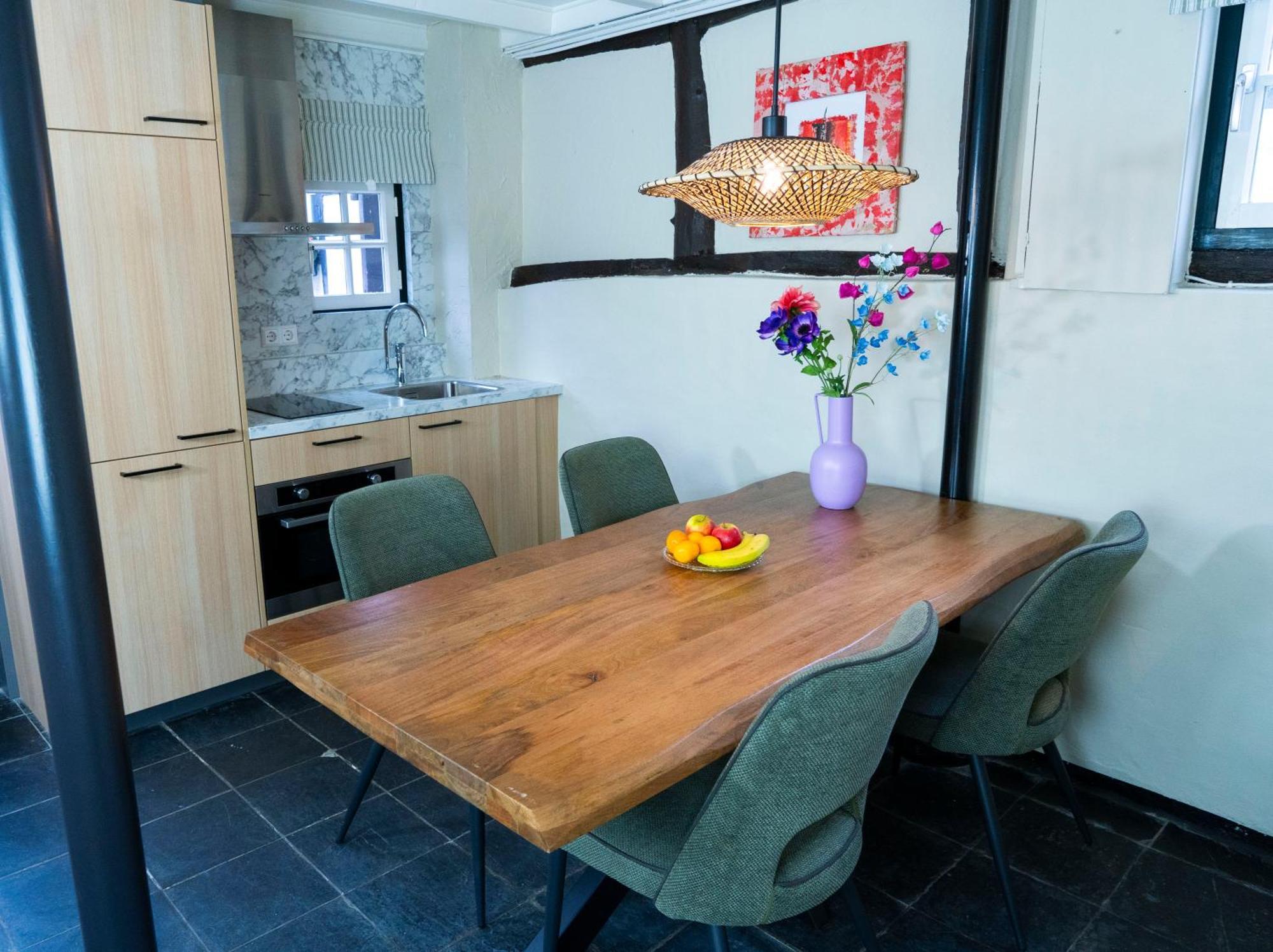 Vakantiewoningen 'Hoeve De Witte Olifant' Noorbeek Esterno foto